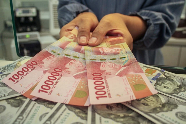 Rupiah Menguat ke Rp16.997 per Dolar AS, Sentimen Global Dorong Optimisme Pasar Rupiah Menguat ke Rp16.997 per Dolar AS, Sentimen Global Dorong Optimisme Pasar