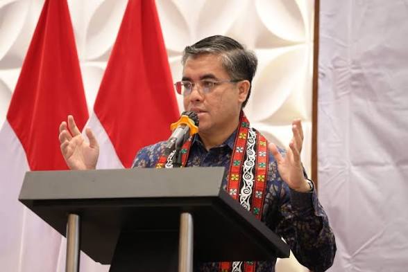 Menaker Dorong Hubungan Industrial Transformatif, Pekerja dan Perusahaan Harus Jadi Mitra Strategis