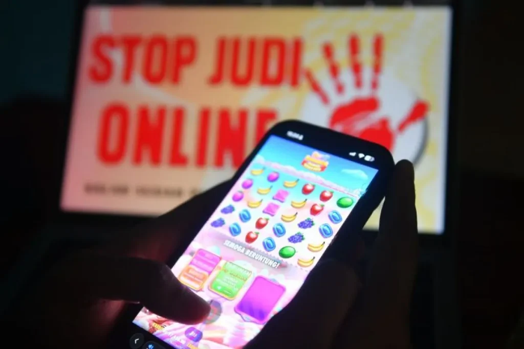 Komisi I DPR Minta Pemerintah Tak Kendurkan Pemberantasan Judi Online